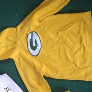Reebok Green Bay Packers sweatshirt small yellow
